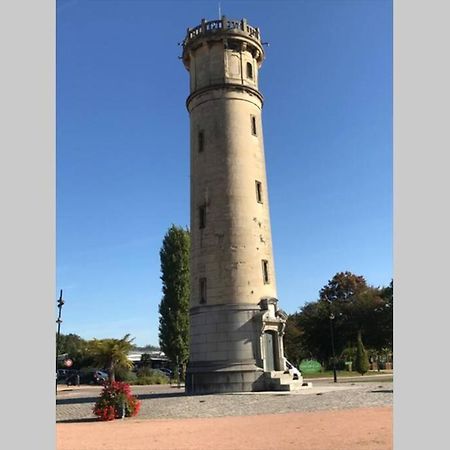 Апартаменты Au Pied Du Phare... Онфлёр Экстерьер фото